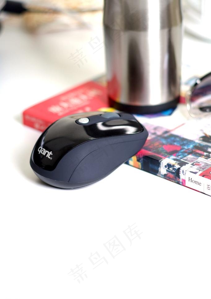 书房鼠标特写图片