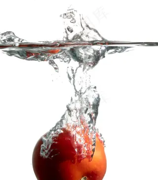 入水的番茄