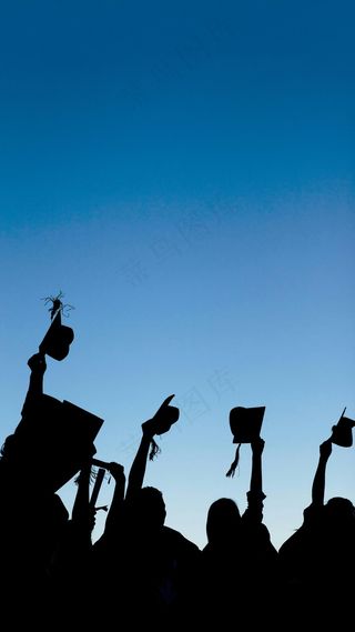 毕业生剪影合影高清摄影图片