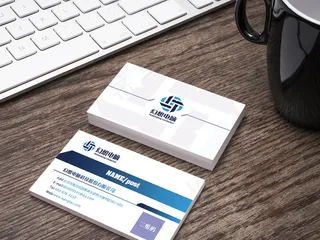 2017科技电脑名片设计