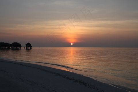 海上残阳图片