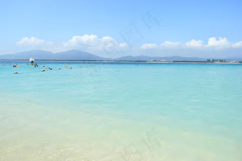 三亚海滨浴场图片 三亚海滨浴场图片