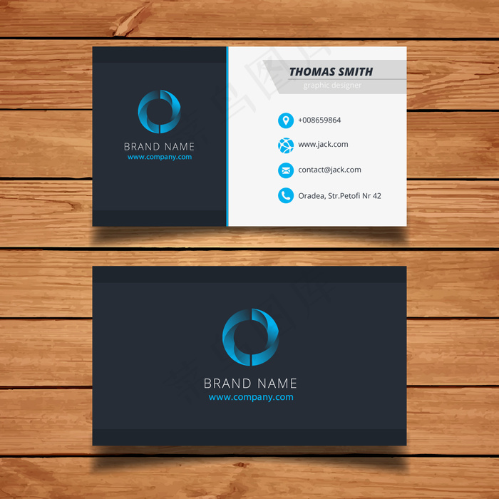 黑色科技矢量简洁大气IT创意名片