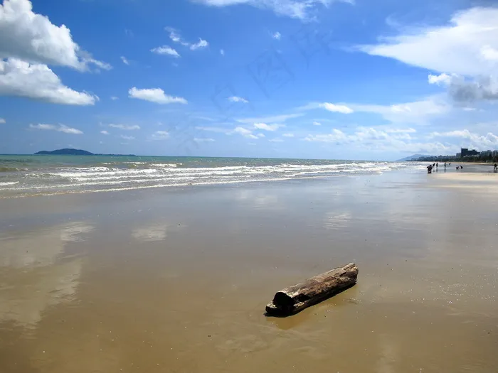 三亚的海滩图片