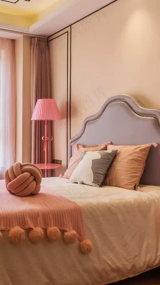 卧室床落地灯高清摄影图片