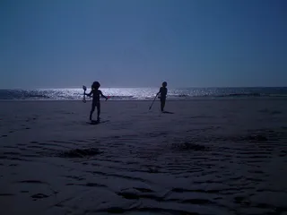 嬉耍的孩子图片