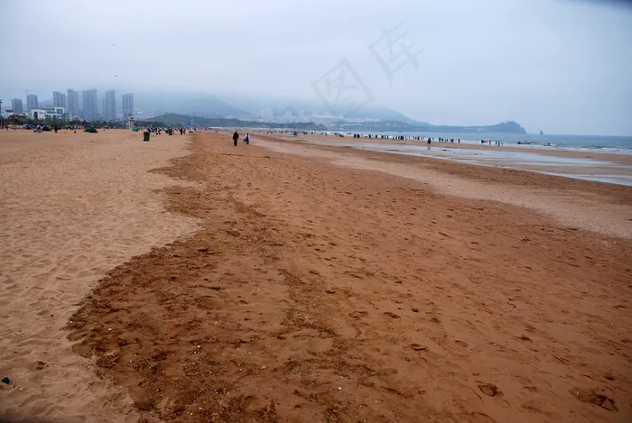 青岛石老人图片