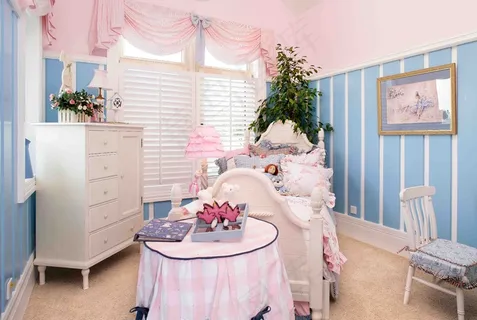 蓝粉色公主房