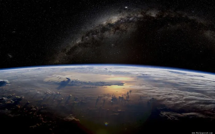 太空中的地球