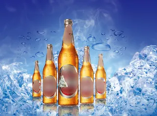 冰凉冰块啤酒广告图片