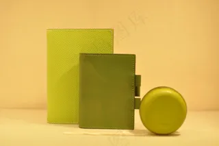 东京爱马仕饰品橱窗图片