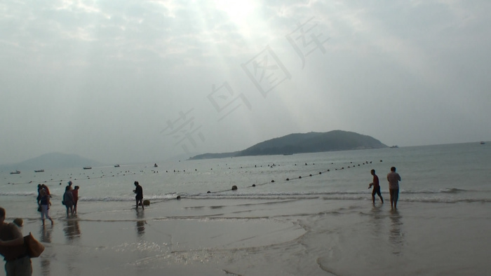 亚龙湾海滩图片