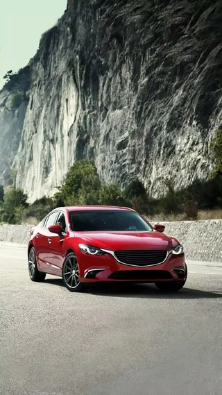 红色跑车高清摄影图片