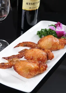 鲜虾胶酿鸡翅图片 鲜虾胶酿鸡翅图片