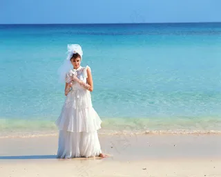 海滩新娘图片