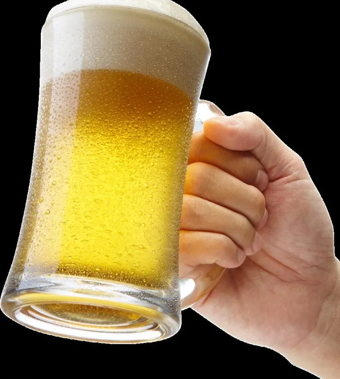 举手的啤酒图片psd模版下载