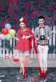 {公主米哈依}跨页婚纱模板