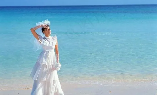 海滩新娘图片