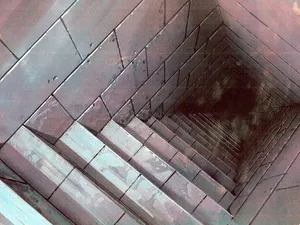 地下室楼梯
