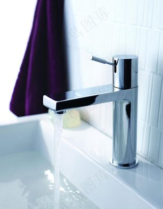高档面盆龙头流水图图片