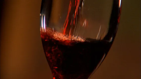 倒红酒 倒红酒