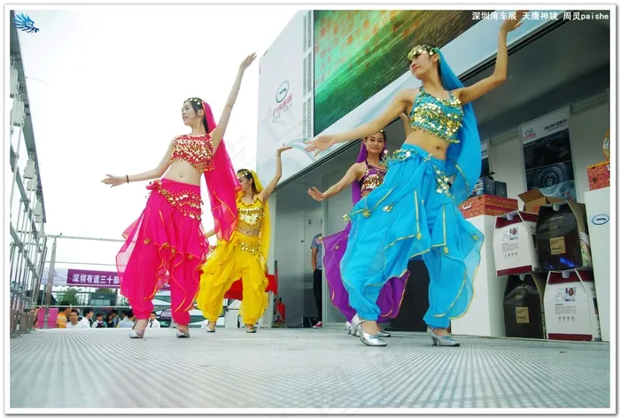 深圳湾车展演艺舞台图片