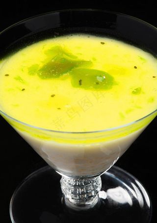 猕猴桃西米椰冻图片