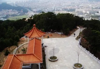 八角楼远眺图片