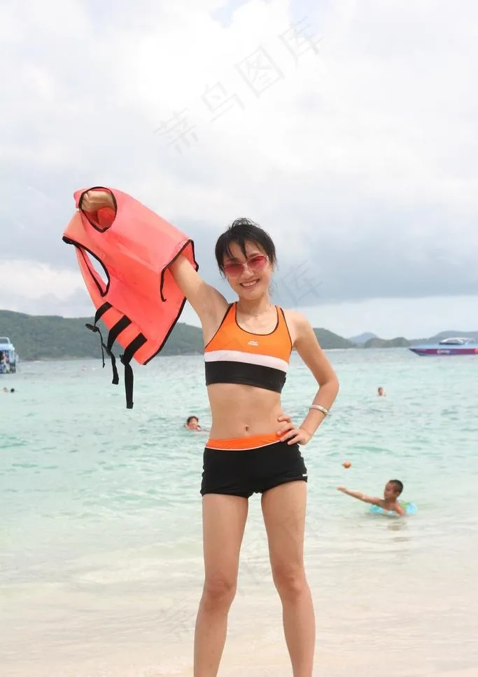 海边美女图片