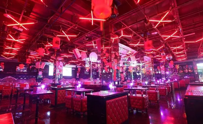 豪华酒吧图片