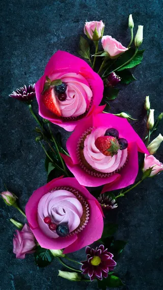 花形状西式奶酪面包高清摄影图片