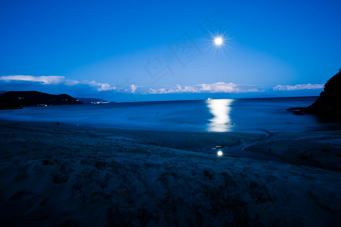 海上夜景图片