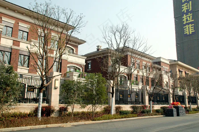 保利拉菲意大利风格建筑楼盘图片