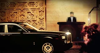 尊崇奢华星级物管PSD素材