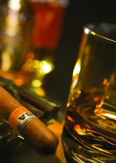 酒水 雪茄 洋酒图片