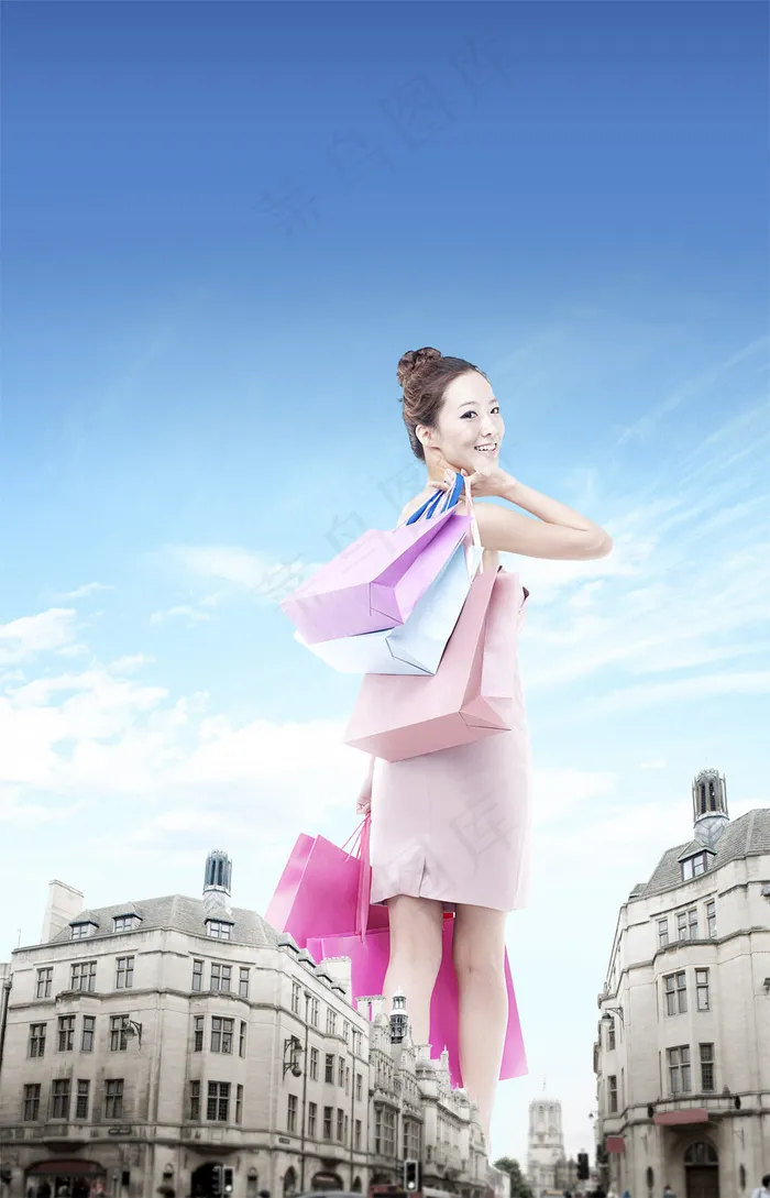 满载而归的购物女郎PSD图片(3375X5250(DPI:300))psd模版下载
