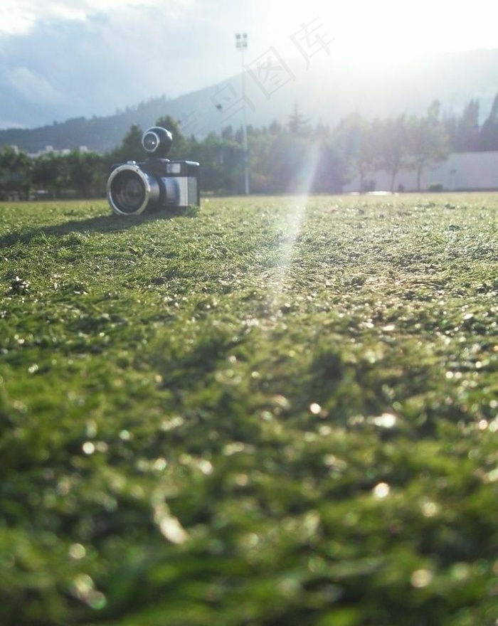 球场上的相机图片