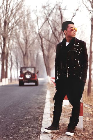 赵文专辑《归途》写真图片