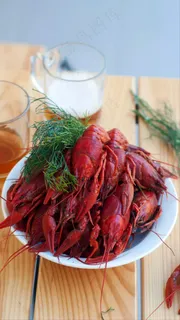 盘子装着的小龙虾高清摄影图片 盘子装着的小龙虾高清摄影图片