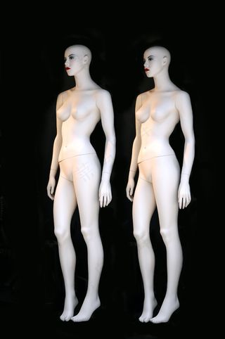 女性裸体模型图片