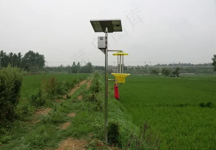 太阳能杀虫灯图片 太阳能杀虫灯图片