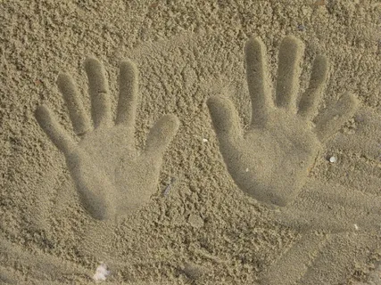 海滩手印图片