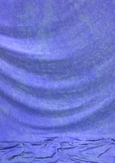 紫色布纹褶皱背景图片