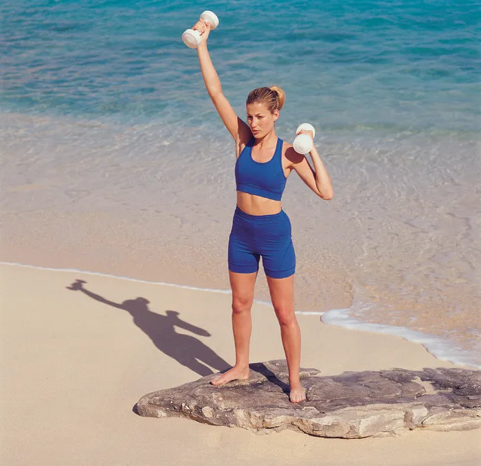 美女健身运动图片