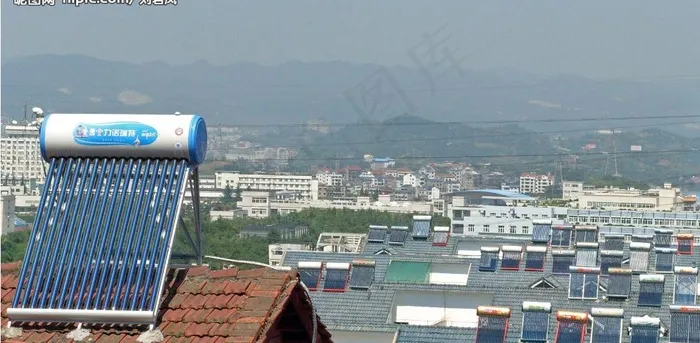 太阳能热水器图片