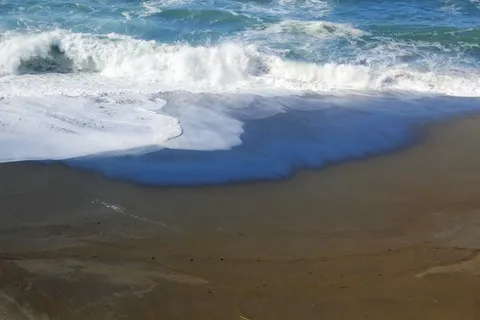 海浪和沙滩 海浪和沙滩