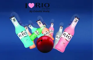 锐澳酒业宣传海报图片