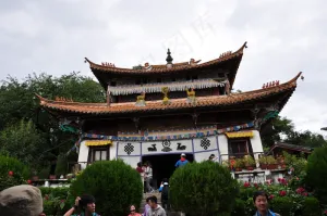 里务比岛图片
