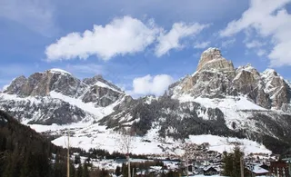 多洛米蒂山脉图片