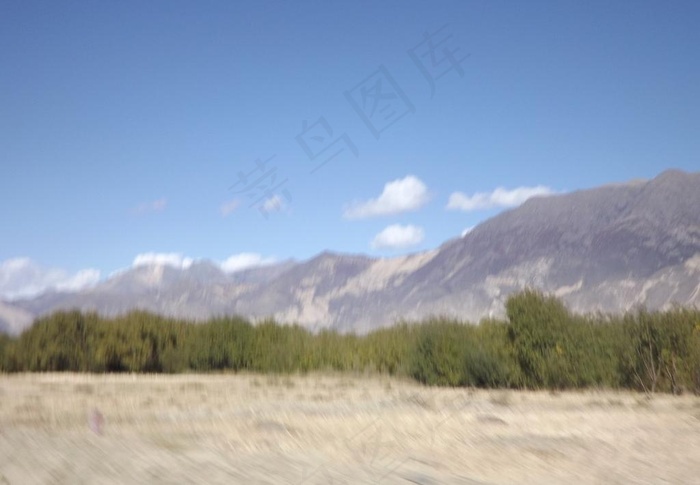 蓝天风景画图片